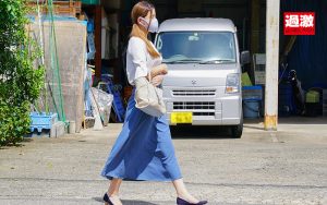 何度も強制貫かれ感度上昇！ 「許して」と言いながらも狂ってしまう女の子…。