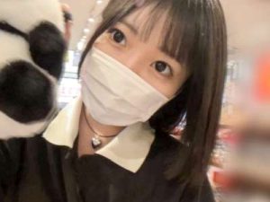 Big Tits黒い髪はアマチュアプロジェクトでエロティックなセックスをしています！軽い喉！手コキフェラ！宣教師が心を振っている位置！