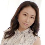 [成熟した女性xアマチュア]危険なお尻を持つ成熟した女性がセックスをしています！彼女のお尻を見せて！既婚女性ntr sex！