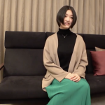 「上品な見た目からは想像できない…黒髪ショート美人の下品なフェラと腰使い