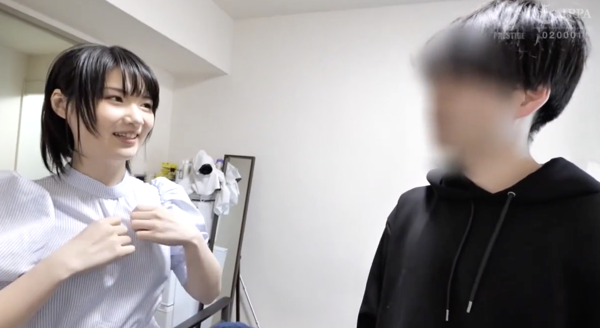 清楚顔でビクビク痙攣！部屋中響き渡る下品な嬌声が止まらない…